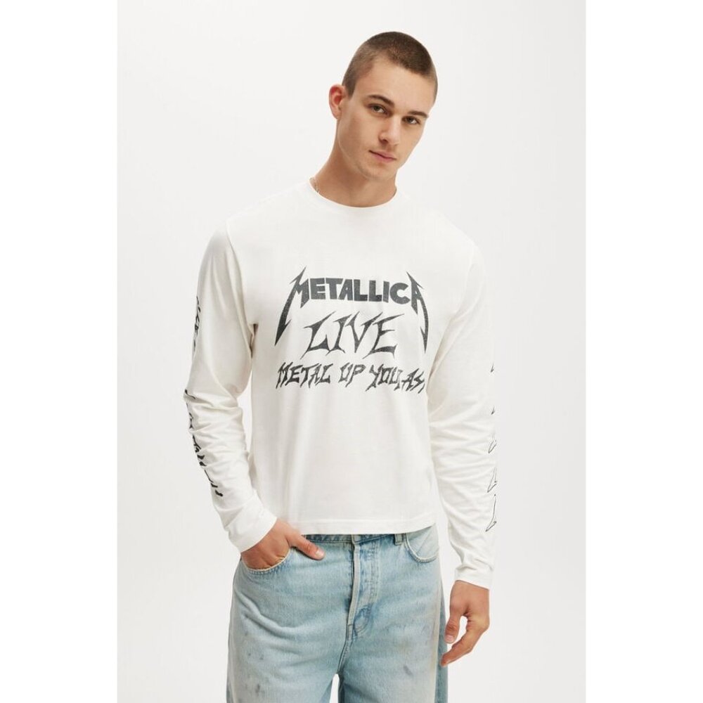 COTTON ON Men's Metallica Cropped Fit Long Sleeve T-Shirt Size S In White